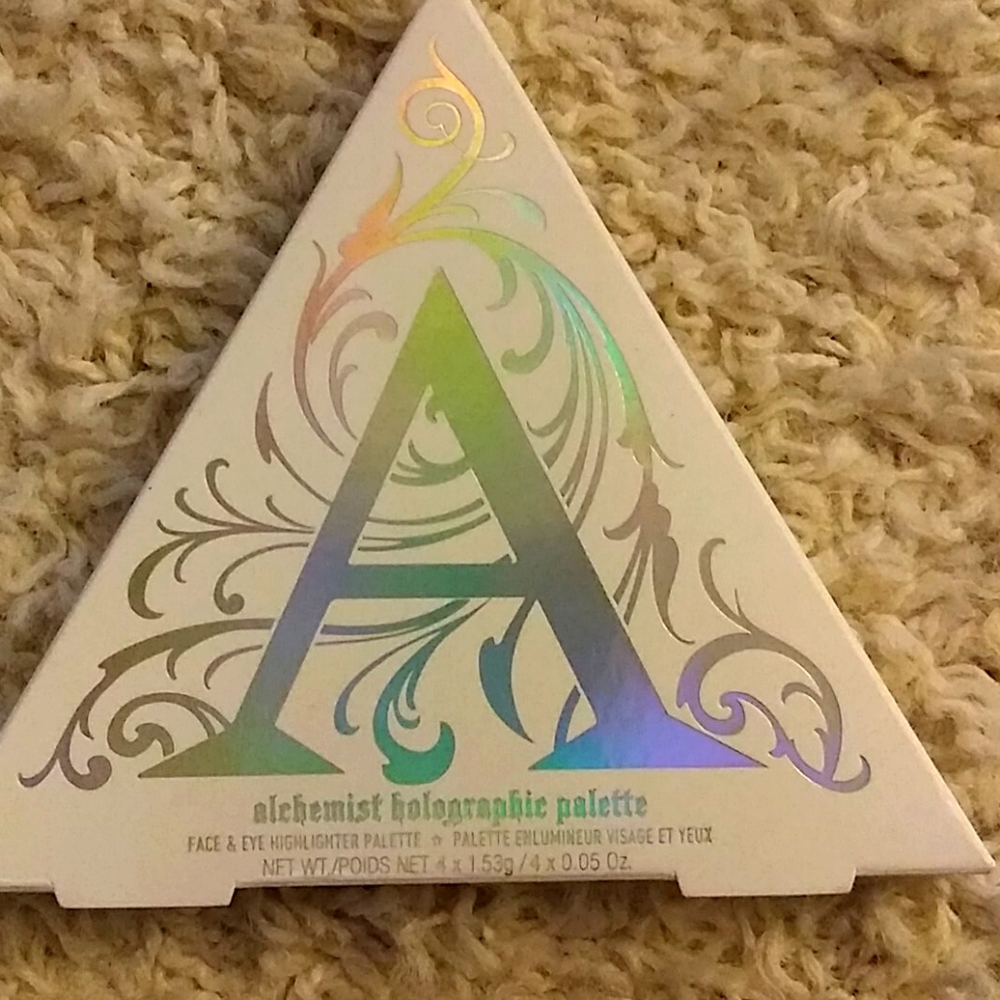 Kat von d alchemist holo palette